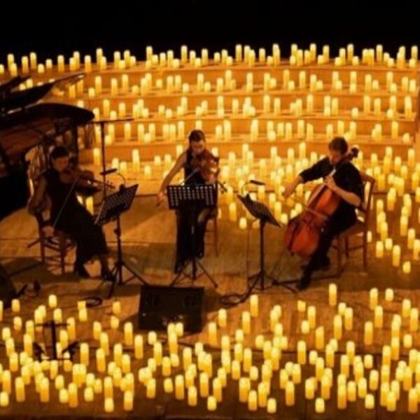 Люмос. Музыка советского кино при 1000 свечей