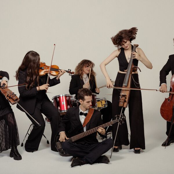 Magic Cellos Band. Шедевры Queen на виолончелях