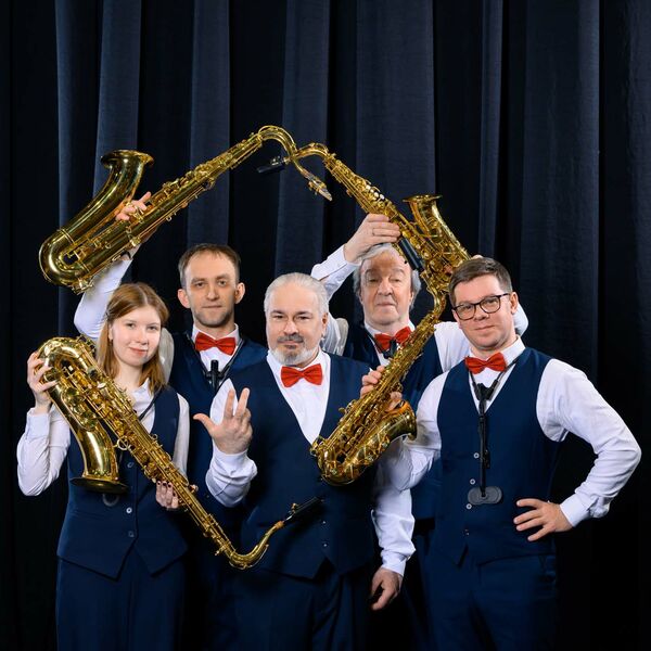 Духовой оркестр. Розовая пантера