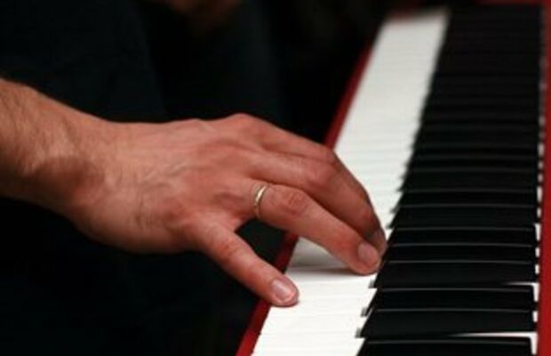 концерт Кривоструй в клубе "куб"