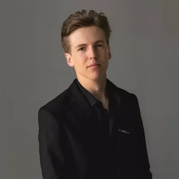 Романтический джазовый вечер с Арсением Суриным