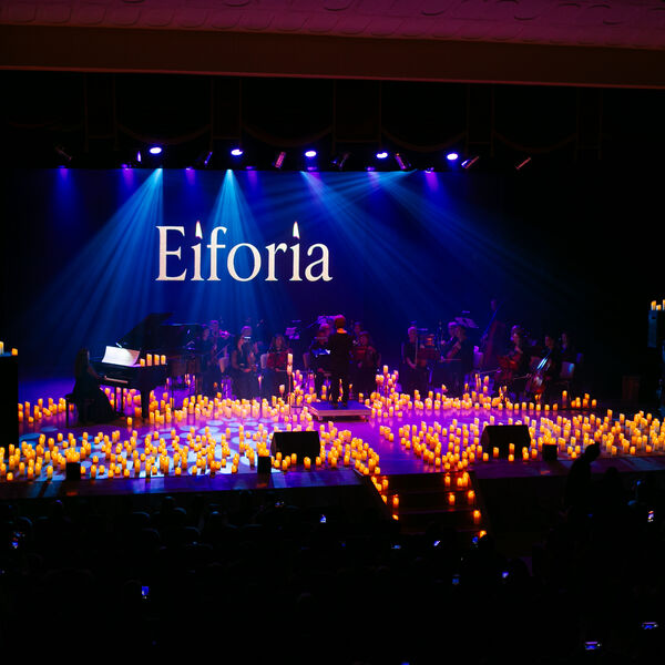 Ханс Циммер и Людовико Эйнауди: двойной концерт в сиянии тысячи свечей