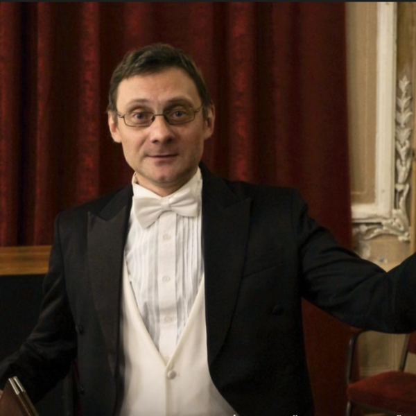 Оркестр Павла Опаровского. Апрельский снег — легко и невзначай