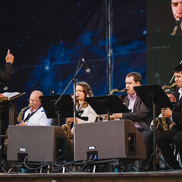 30 лет стиля