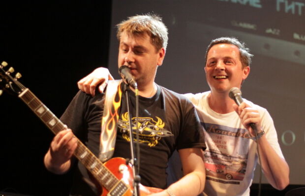 29/05/2010  “ENTIRELY UNDRUGGED” Live in DUROFF 