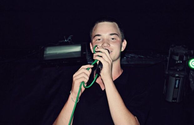 мужиков нужно знать в лицо!