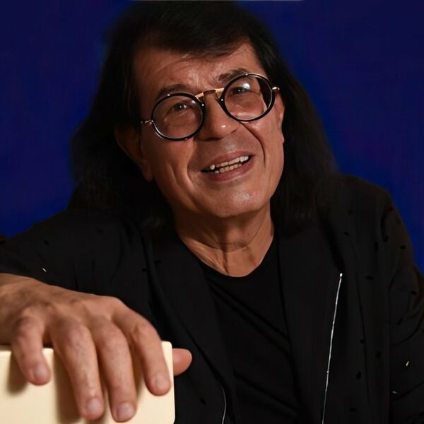 Игорь Корнелюк