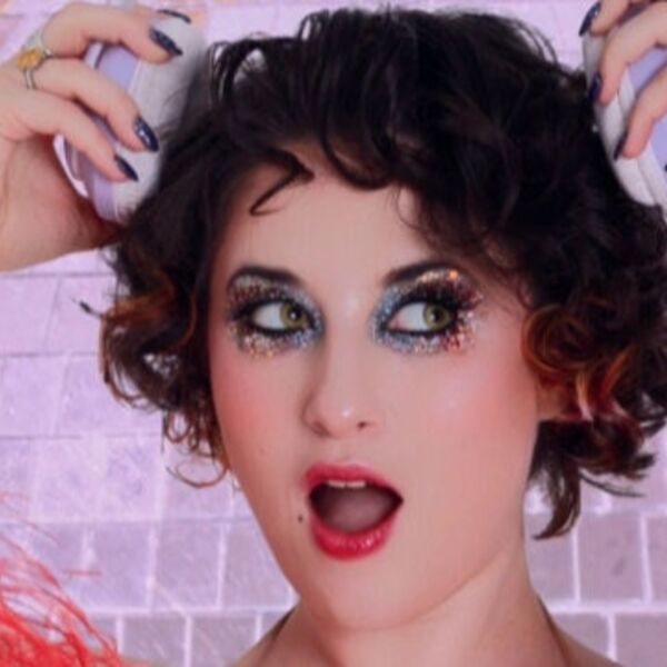 Bar Burlesque – зажигательная бурлеск-вечеринка!