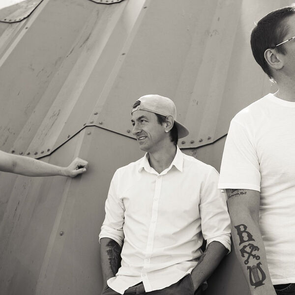 Кирпичи. И снова с вами