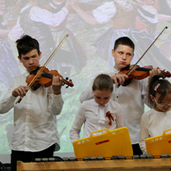 Скрипка и душа: Детский альбом Чайковского. Музыкальная гостиная