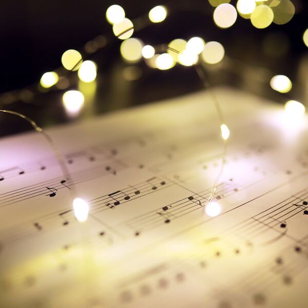 Новогодняя классика на органе при свечах