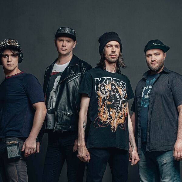 Не менее пяти оборотов