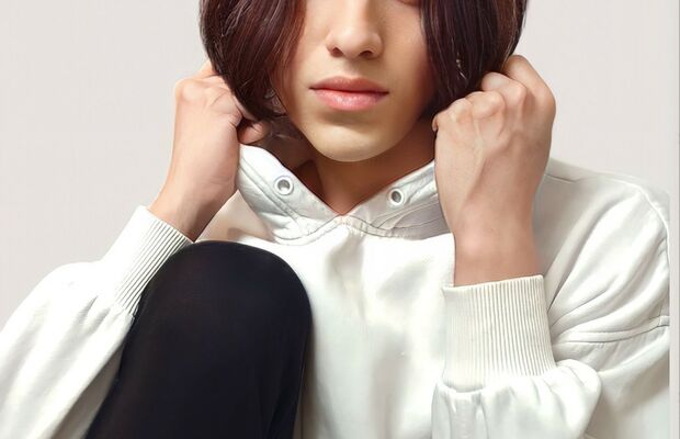 Slava Volk Певец