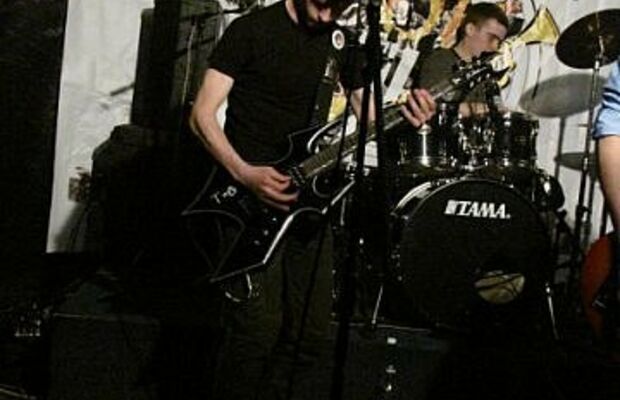 Выступление вне конкурса на втором отборочном феста уРОК....