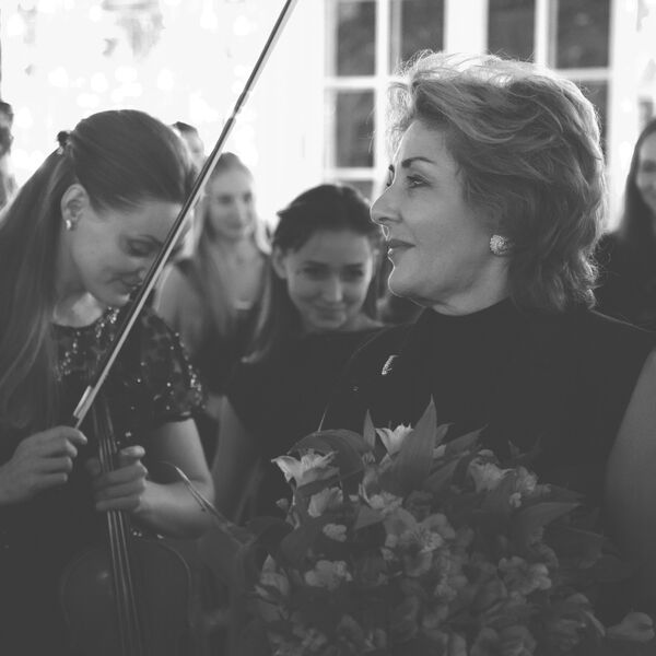 Мария Сафарьянц и друзья