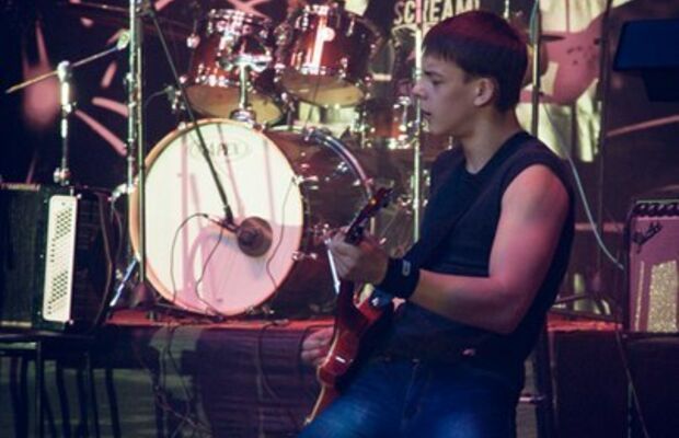 9-ый ежегодный Рок фестиваль "Разбудите бабушку"