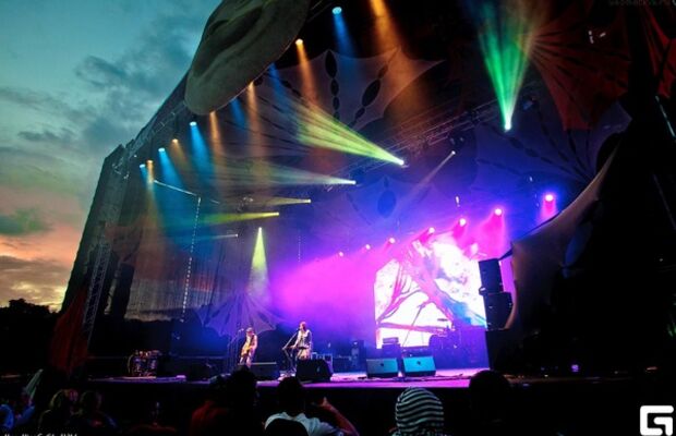 The UPS! - hooligan live