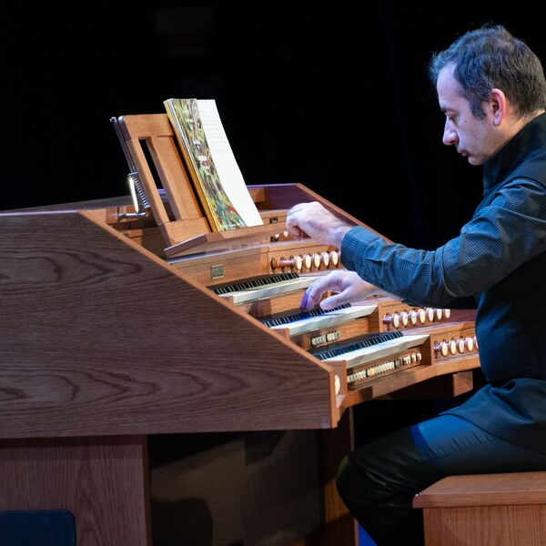 Два Ушакова за одним органом