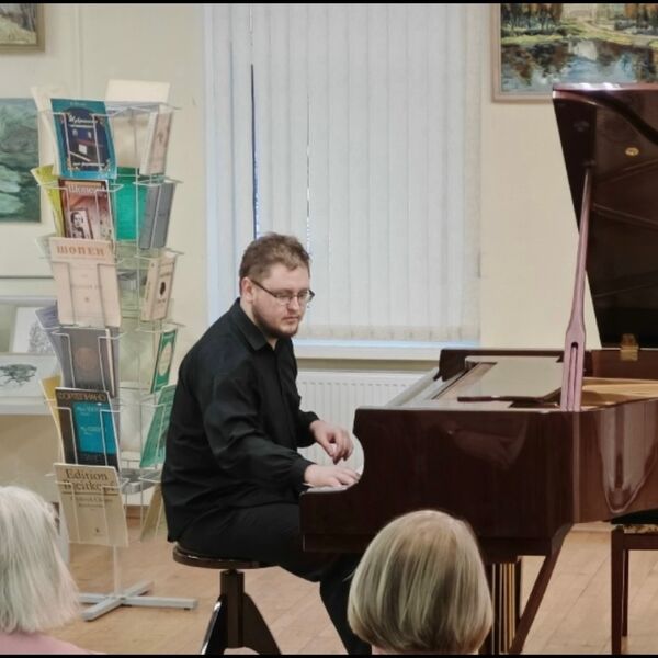 Оркестра Павла Опаровского. Весенний нотопад