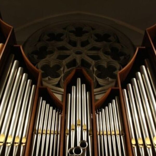Старинный орган при свечах. Бах и Вивальди
