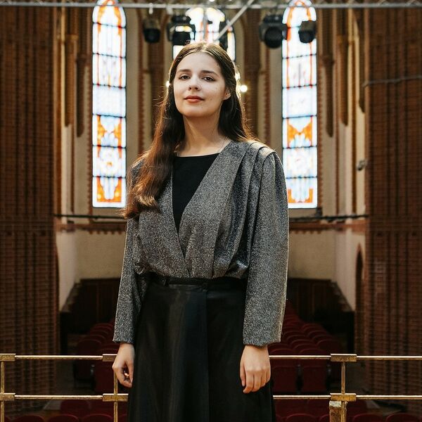 Музыка танцующего снега: орган, рояль, гобой и альт