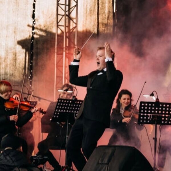 Рок хиты с симфоническим оркестром