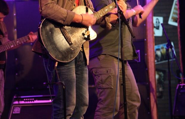 Фестиваль "Живые"