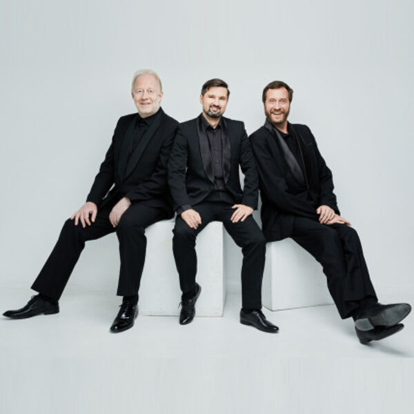 Три русских баса. "Мировые хиты и русские романсы"