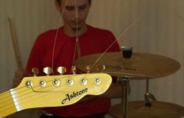 Немного с реп.