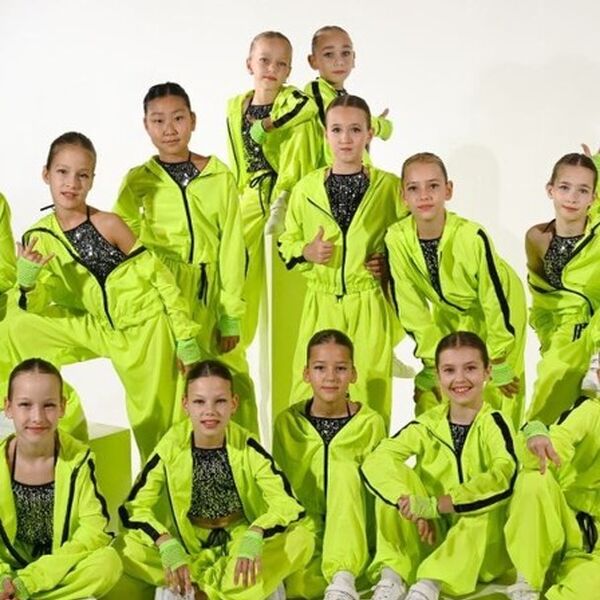 Отчетный концерт народного коллектива студии танца "Изумруд"