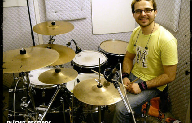 Студия звукозаписи IN/OUT Records. Фото.