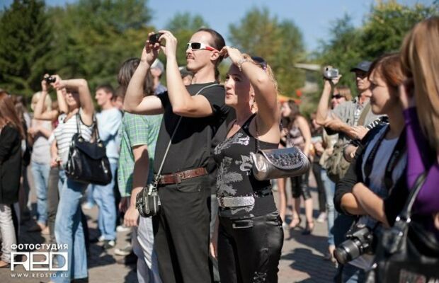 загадочная, странная, актуальня группа «ПлюS 800»