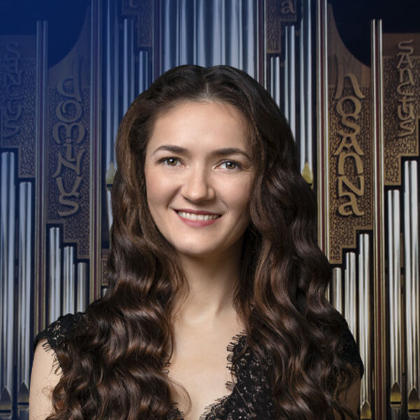 Бах и «Времена года»: играет Елена Привалова