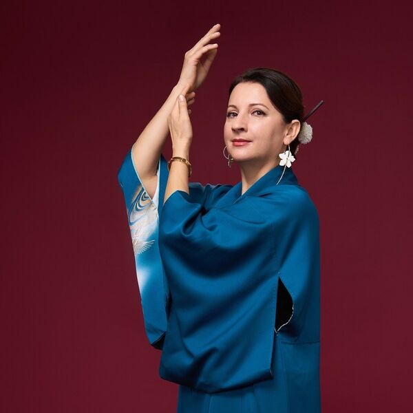 Юлия Савельева и Голос Хикари