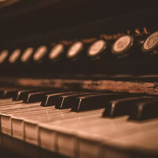 Органные шедевры при свечах