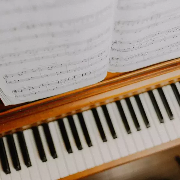 Сквозь призму столетий