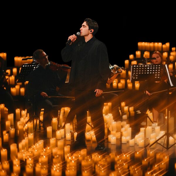 Великие хиты и 3000 свечей. Lumisfera