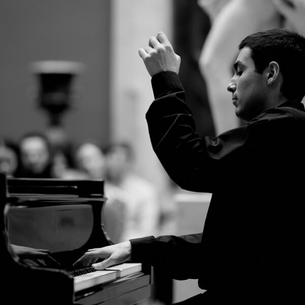 Чайковский. Концерт № 1. Вальс цветов. Моцарт. Симфония № 40. Штраус. Весенние голоса