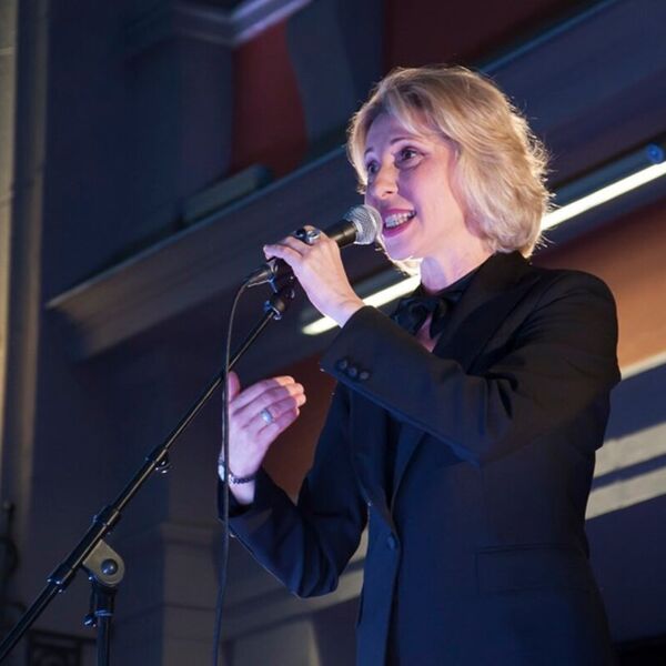 Юлия Рутберг. Кабаре Бродячая собака