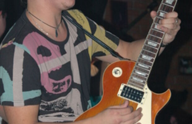 11 октября арт-клуб "Выход" презентация EP "Поиски" (фото А. Завертяев)