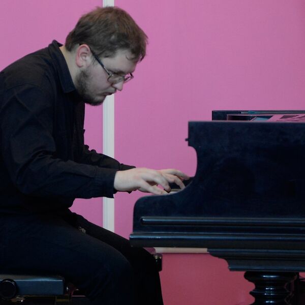 Сольный концерт. Антон Самсонов (фортепиано). Виртуоз ХХI века