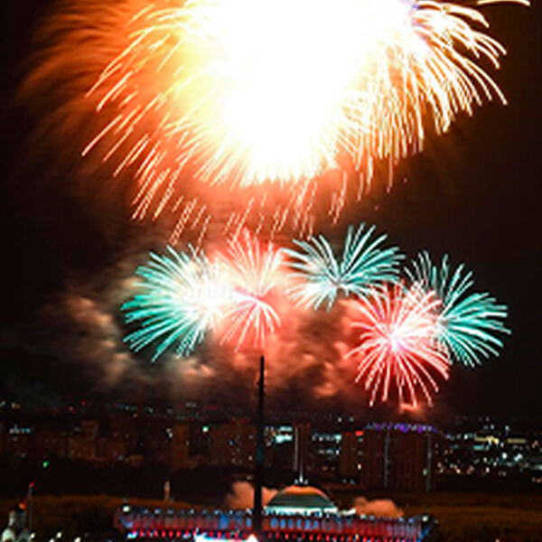 Майский салют победы. Концертная программа