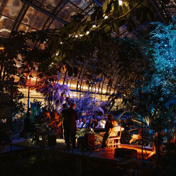 Магия свечей. «Джаз и танго» в оранжерее