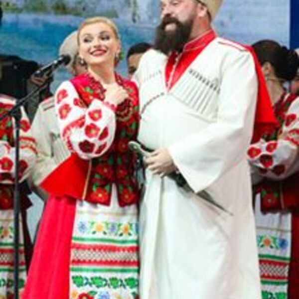 Мы сыны Кубани славни, древнеруськи козакы (Батайск)