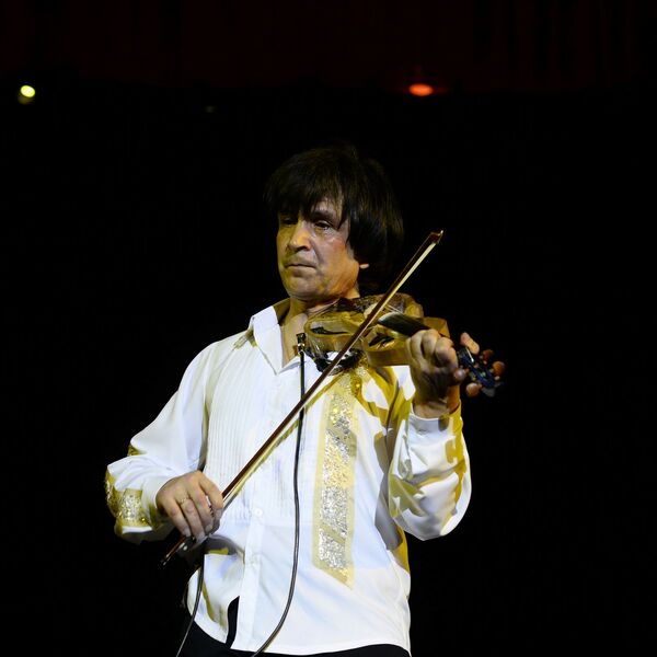 Михаил Рукинов