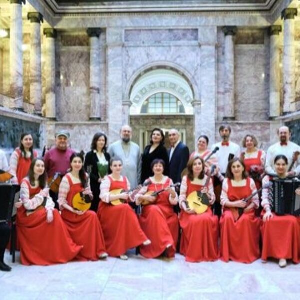 Пасхальный Золотые купола