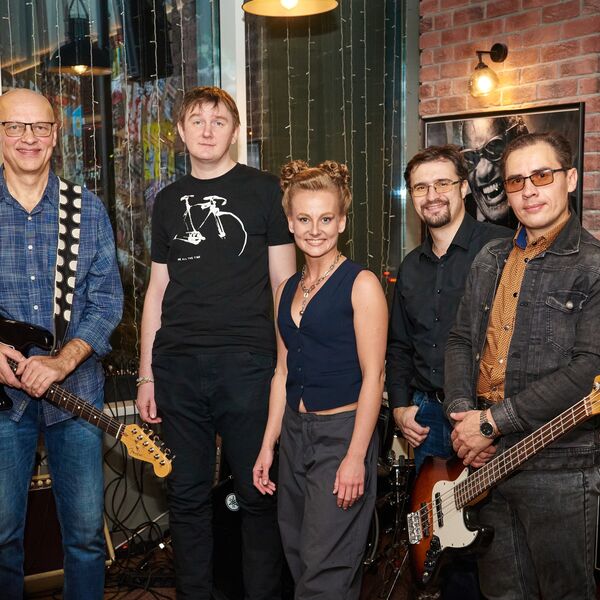 Red Satchel, The Travelling Orchestra, Riverside Trio