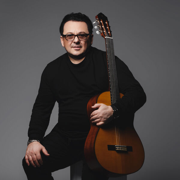 Игорь Саруханов