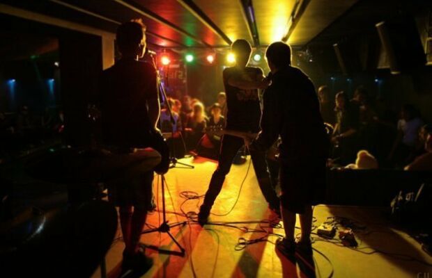 Отплясывая гавайский пляс