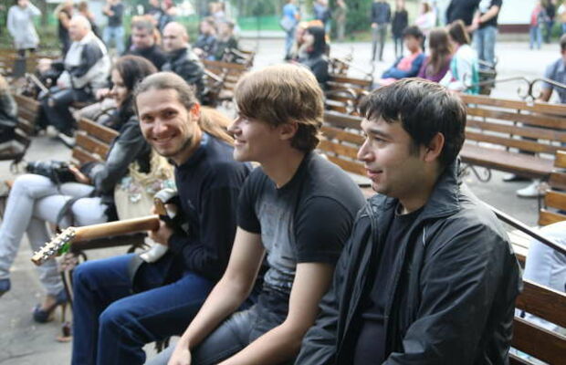 Фаворит в г.Липецк (Нижний парк 13.09.2013)